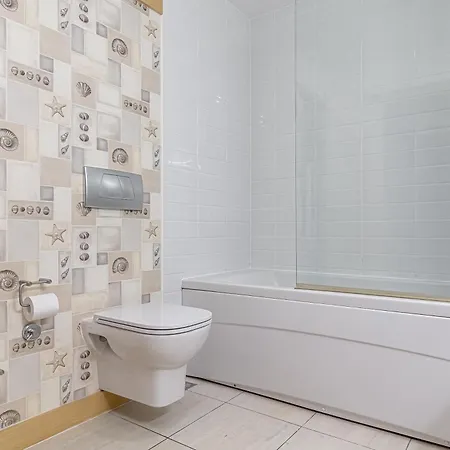 Apartamento Comfort & Views Over Near Airport And Center Riga