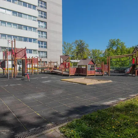 Comfort & Views Over Near Airport And Center Apartamento *